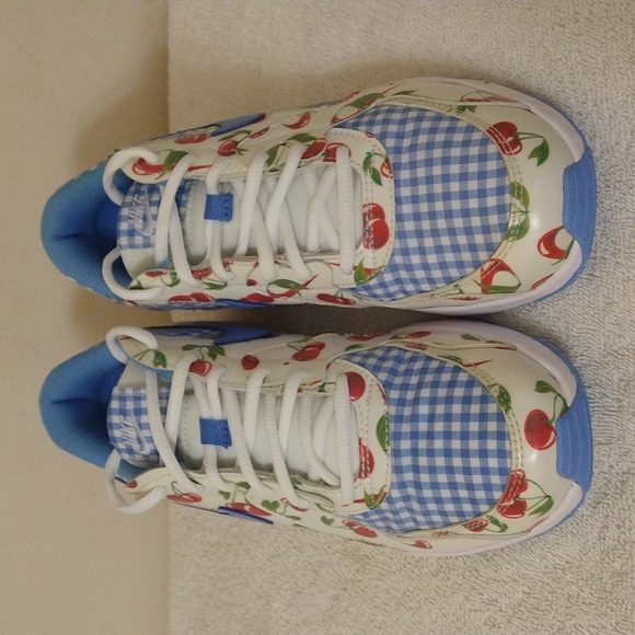 Nike Air Max Excee Cherry Picnic Sneakers - Picture 5 of 8